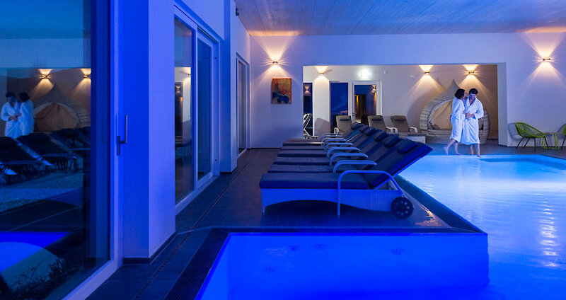 Hallenbad im Wellnesshotel Bayern